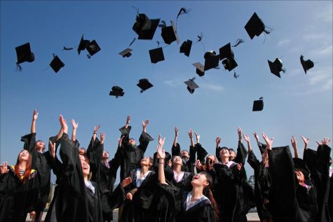 Hats Off at Holt – Should You Graduate Early?